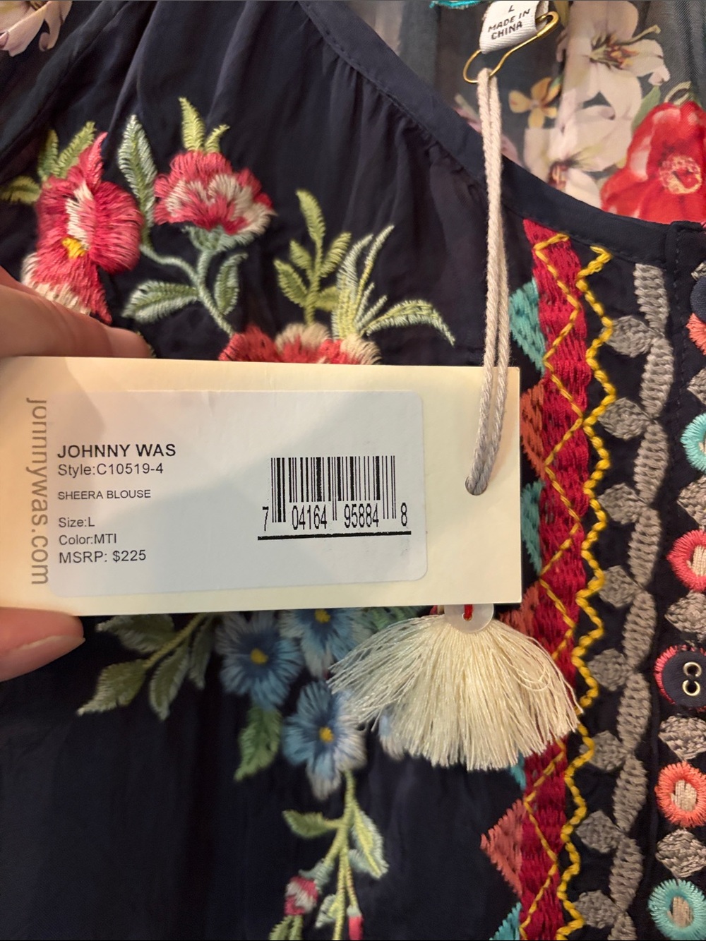 NWT Johnny Was Navy Sheera Blouse Large L Floral Top Flowy Boho Designer NEW - Picture 5 of 7